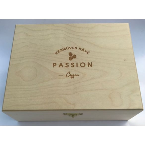 Szemes kávé ajándékcsomag fa díszdobozban 21.