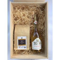   Szemes kávé ajándékcsomag Tokaji Szamorodnival fa díszdobozban 31.