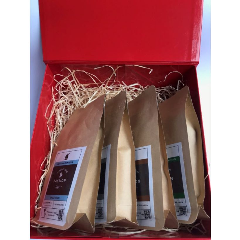 Szemes kávé ajándékcsomag karton díszdobozban 4x100 g